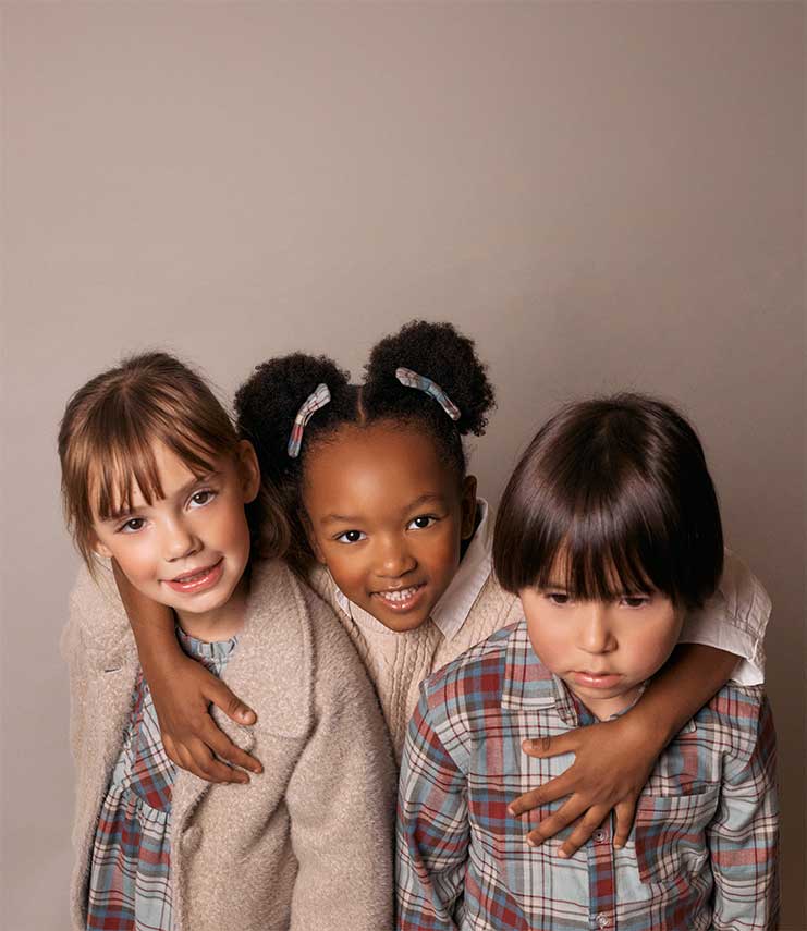 Queen of Scots – tradição escocesa e looks a combinar para irmãos banner mobile