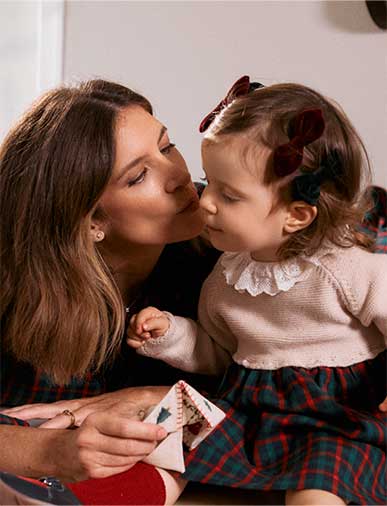 Mesa com afetos, presentes com história