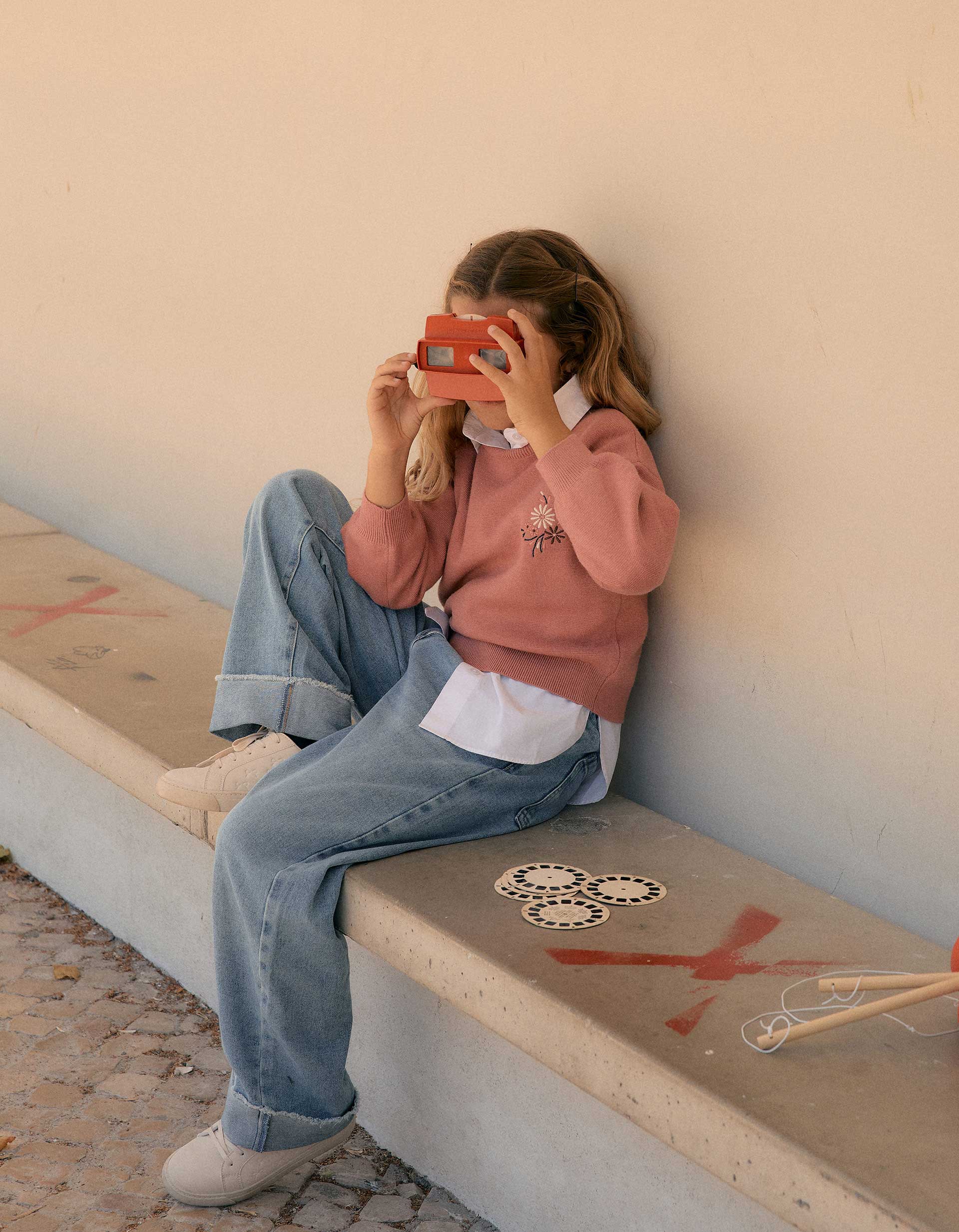 Knitted jumper & jeans set for girl