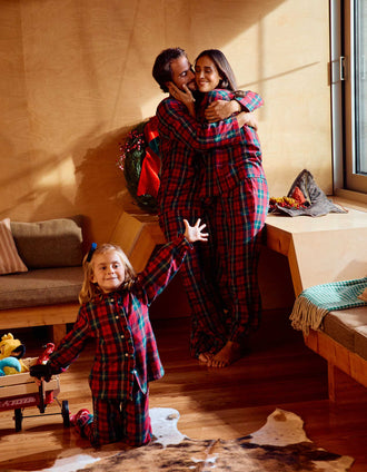 Pijamas You & Me para adultos e menina