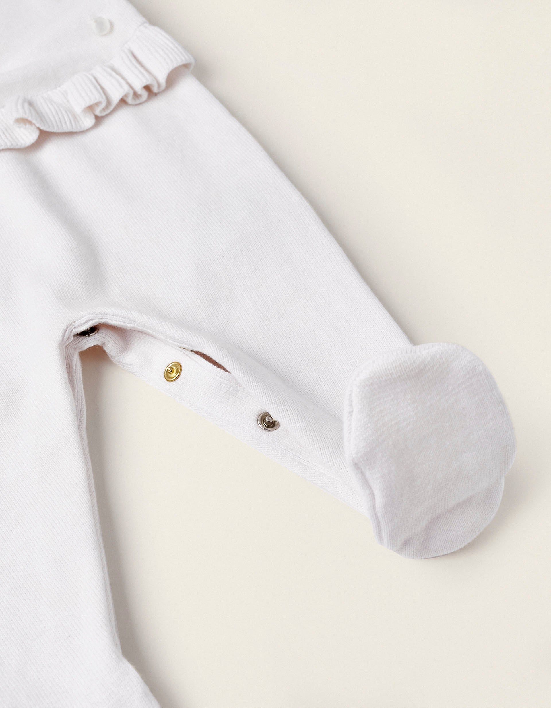 Knitted Jumpsuit with Ruffles and Feet for Newborn Girls 'Rabbit', White