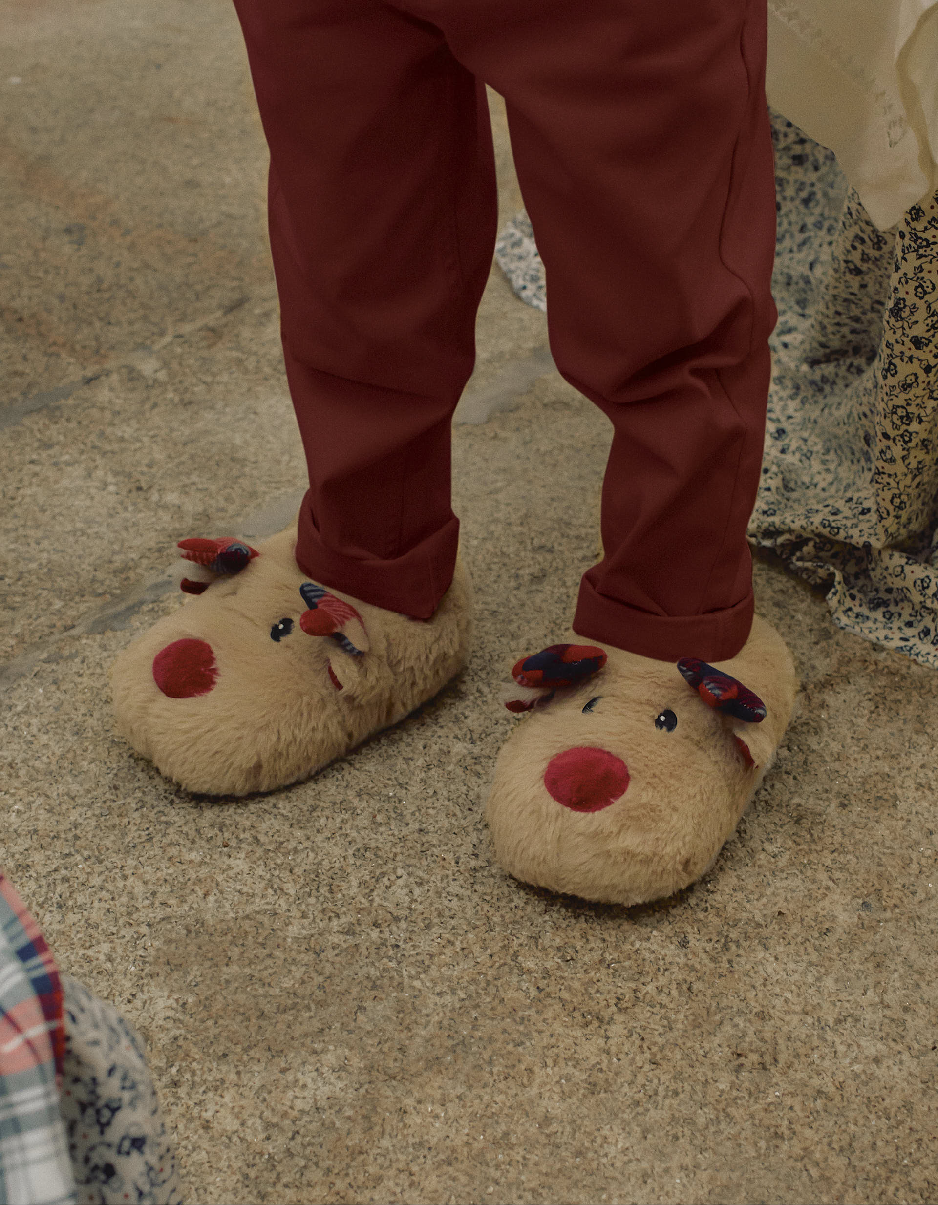 Chaussons En Peluche Pour Enfant 'Renne', Beige/Rouge