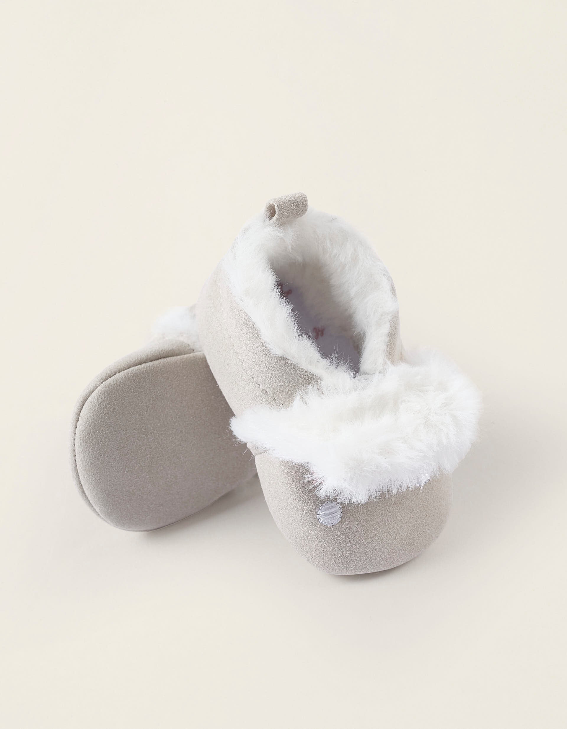 Shoes with Embroidery and Faux Fur Lining for Newborn Girls, Grey