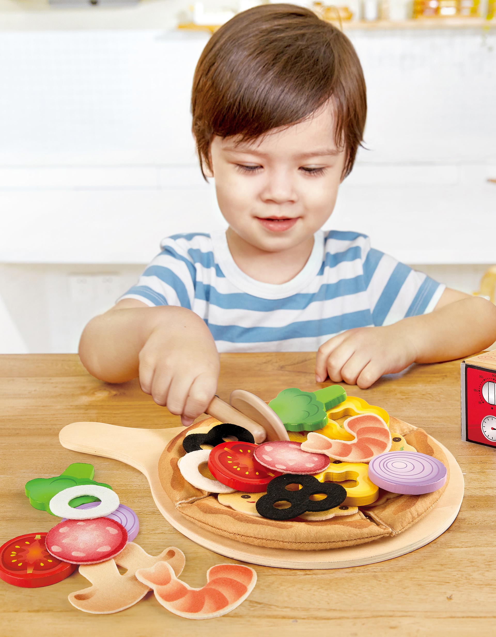 Perfect Wooden Pizza Set 29Pcs Hape 3A+