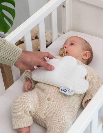 Doomoo Cloud Anti-Colic Pillow, White