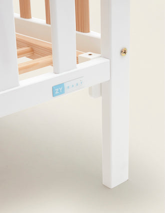 Two-Colour Cot Zy Baby