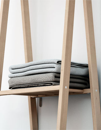 At4 Essentiel Floor Hanger, Natural