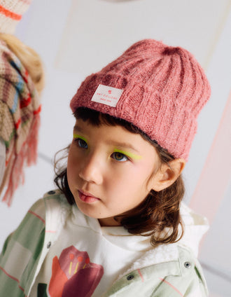 Gorro de punto grueso trenzado para niña, rosa oscuro