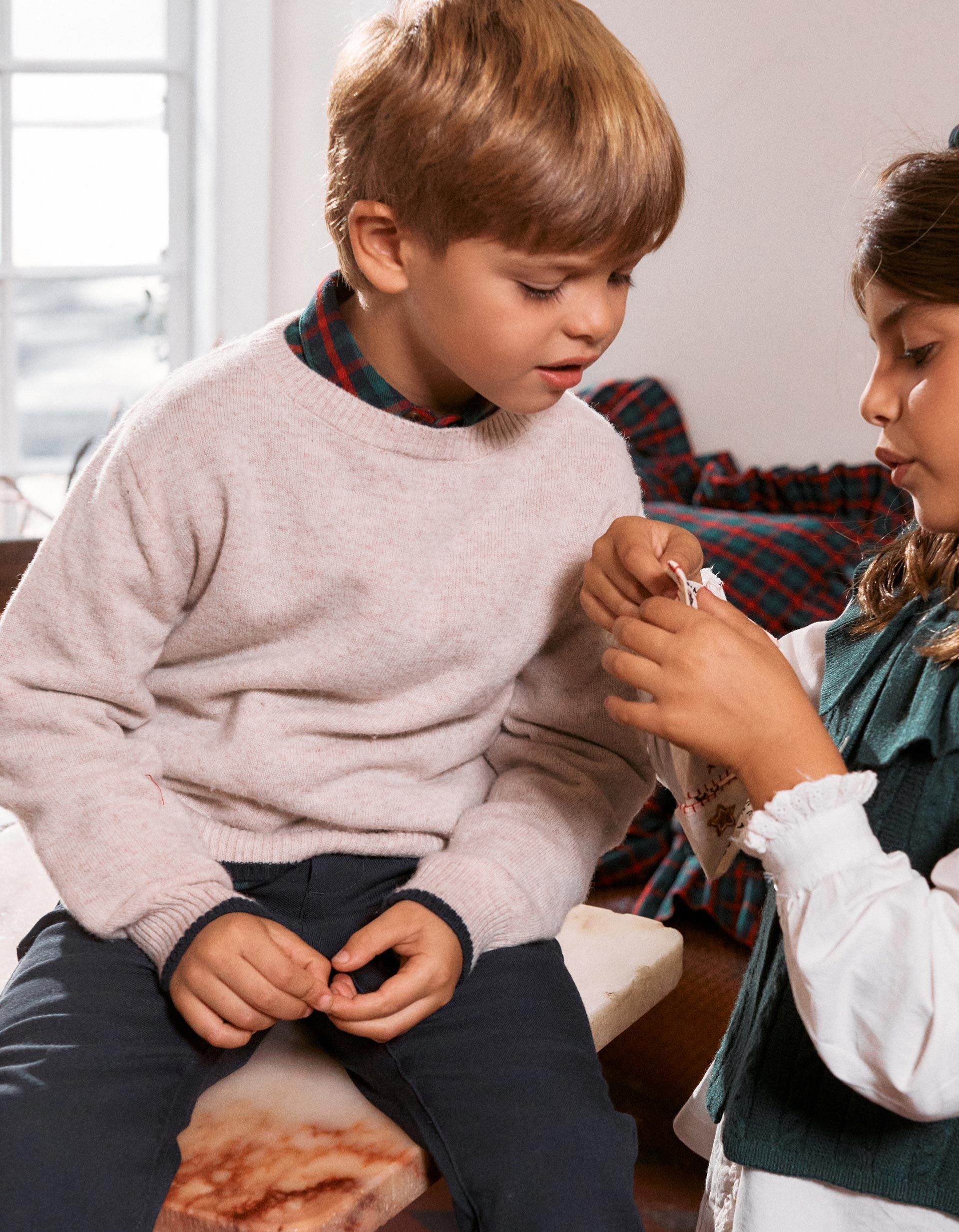 Knitted jumper in a wool blend You&Me for boys, light beige/dark blue