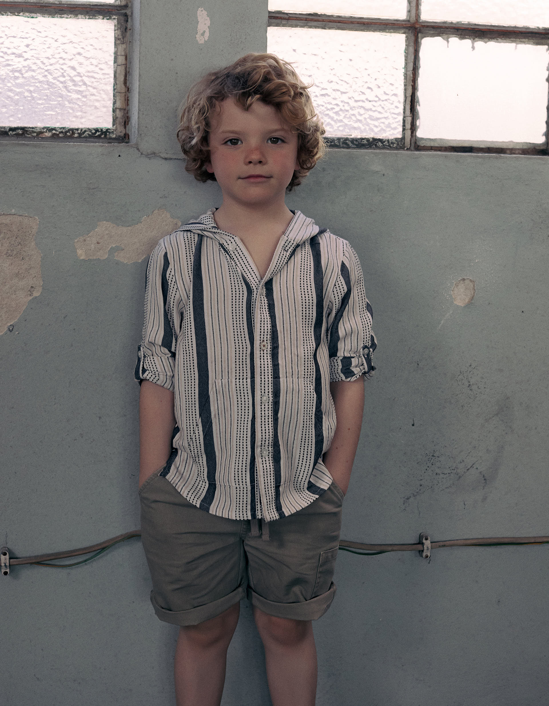 Hooded Shirt with Embossed Stripes for Boys, White/Beige/Grey