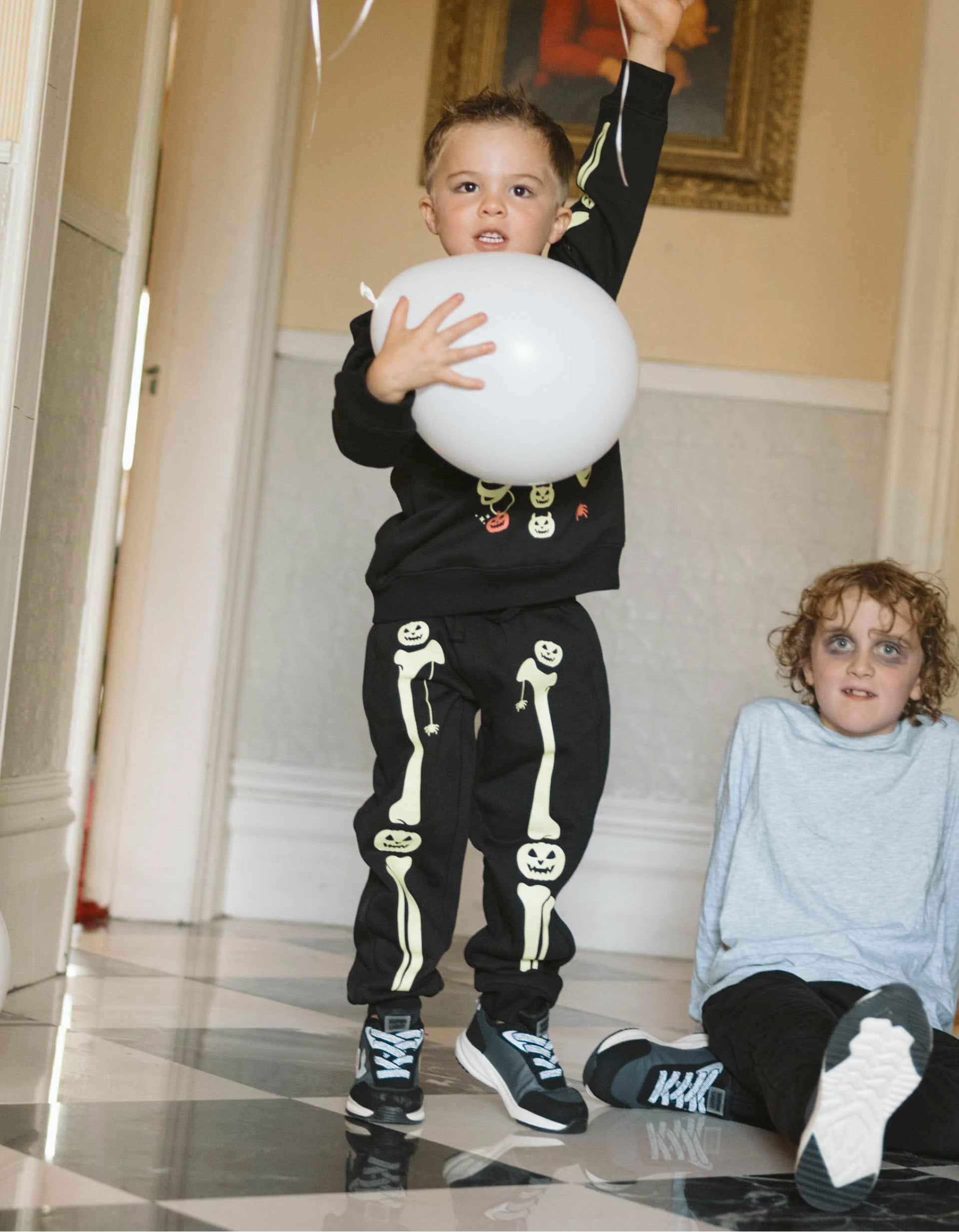 Brushed joggers with glow-in-the-dark print for boys, black