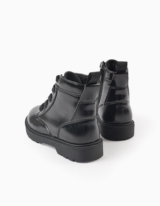 Botas biker com cordões e acabamento brilhante para menina, preto