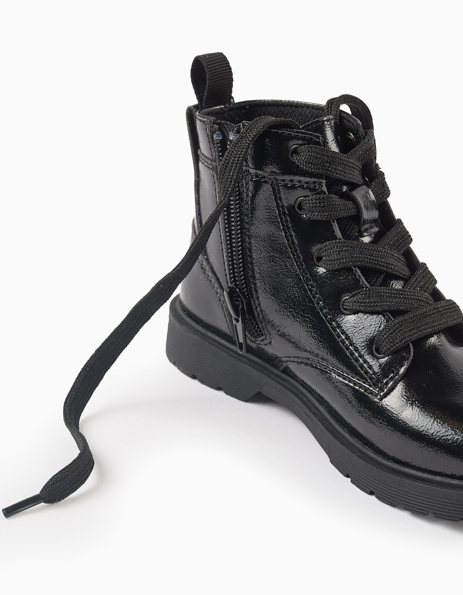 Biker boots with laces and a shiny finish for girls, black