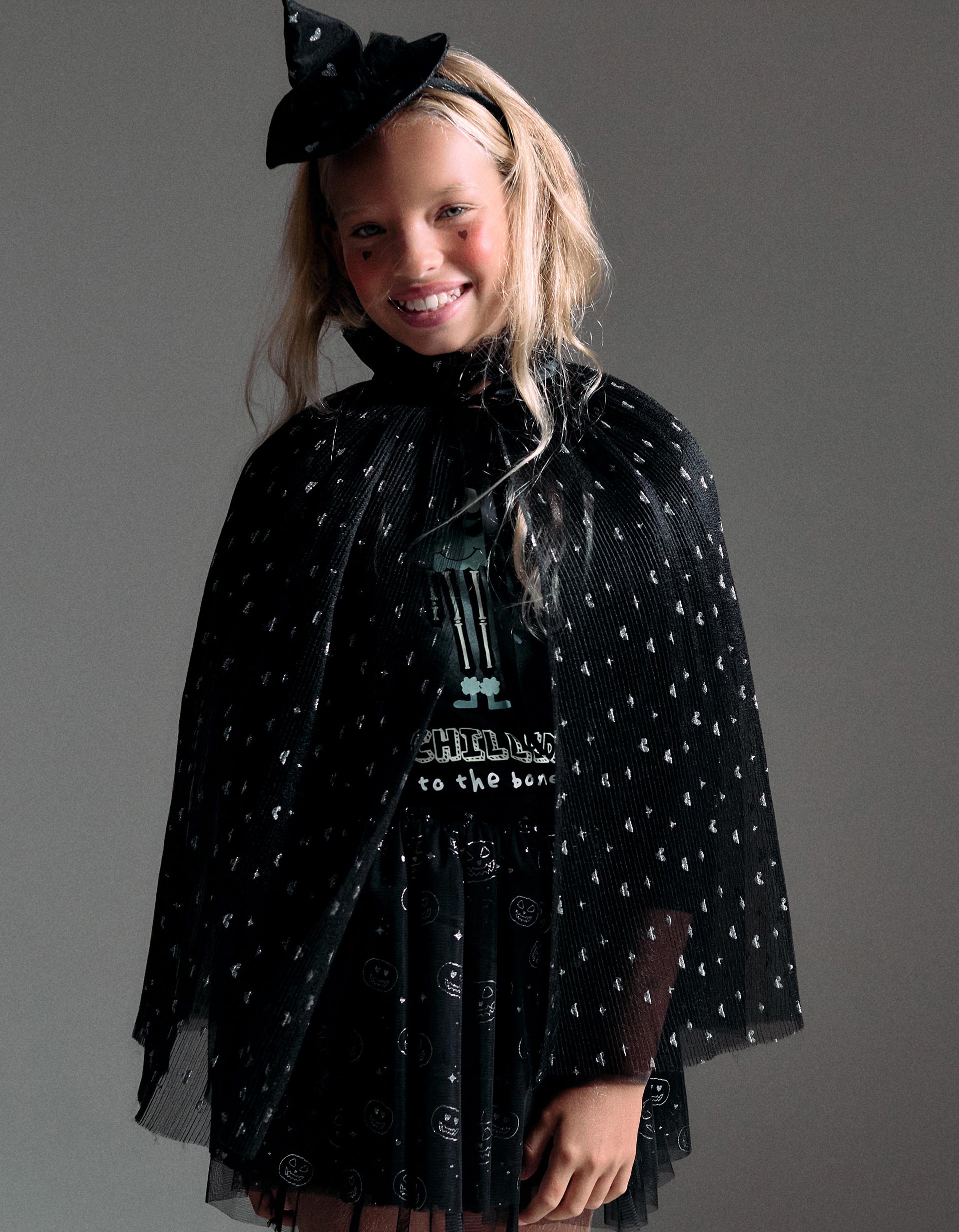 Capa de Tule Plissada com Lurex para Menina 'Halloween', Preto