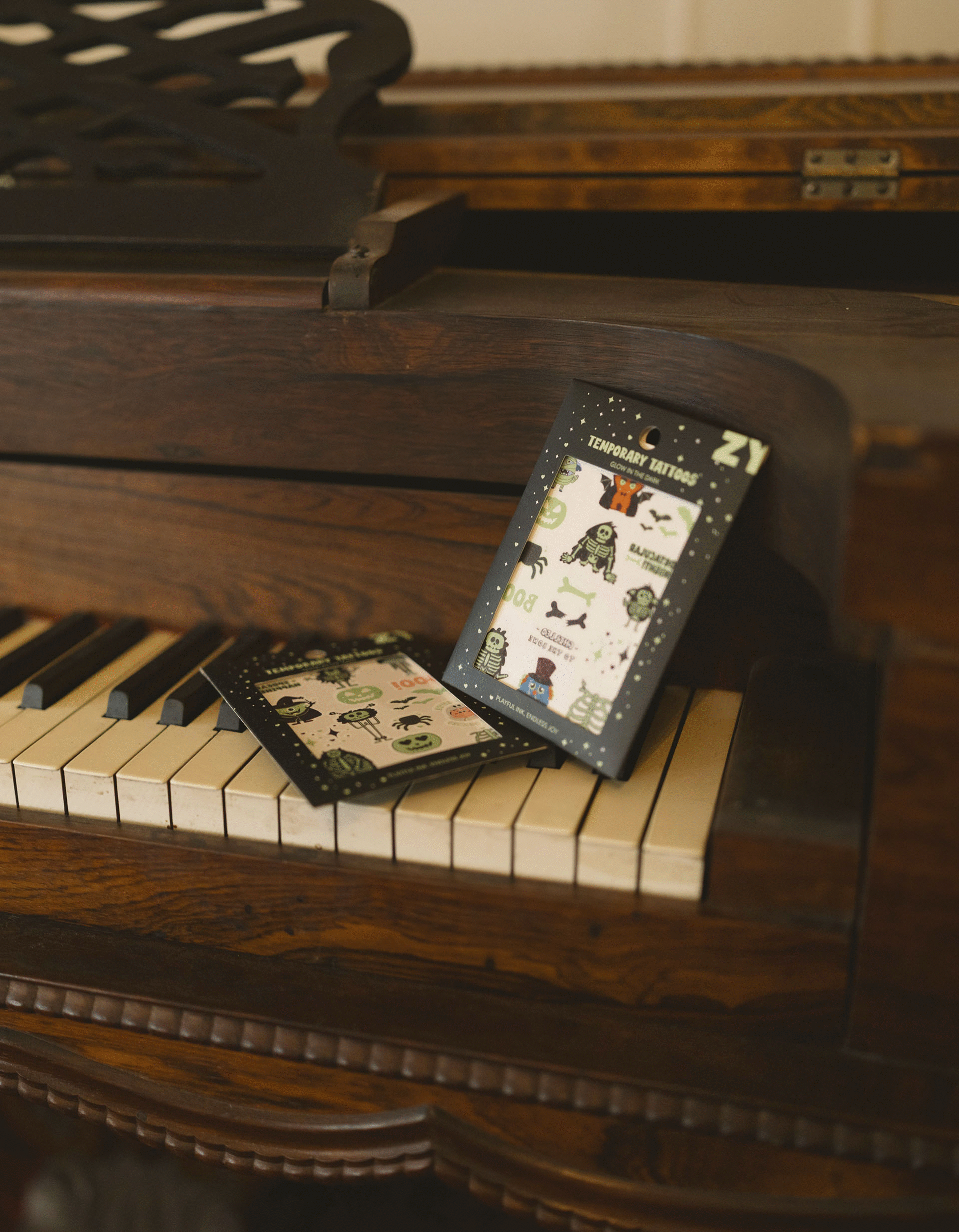 Glow in the Dark Temporary Tattoos for Babies and Boys 'Halloween'