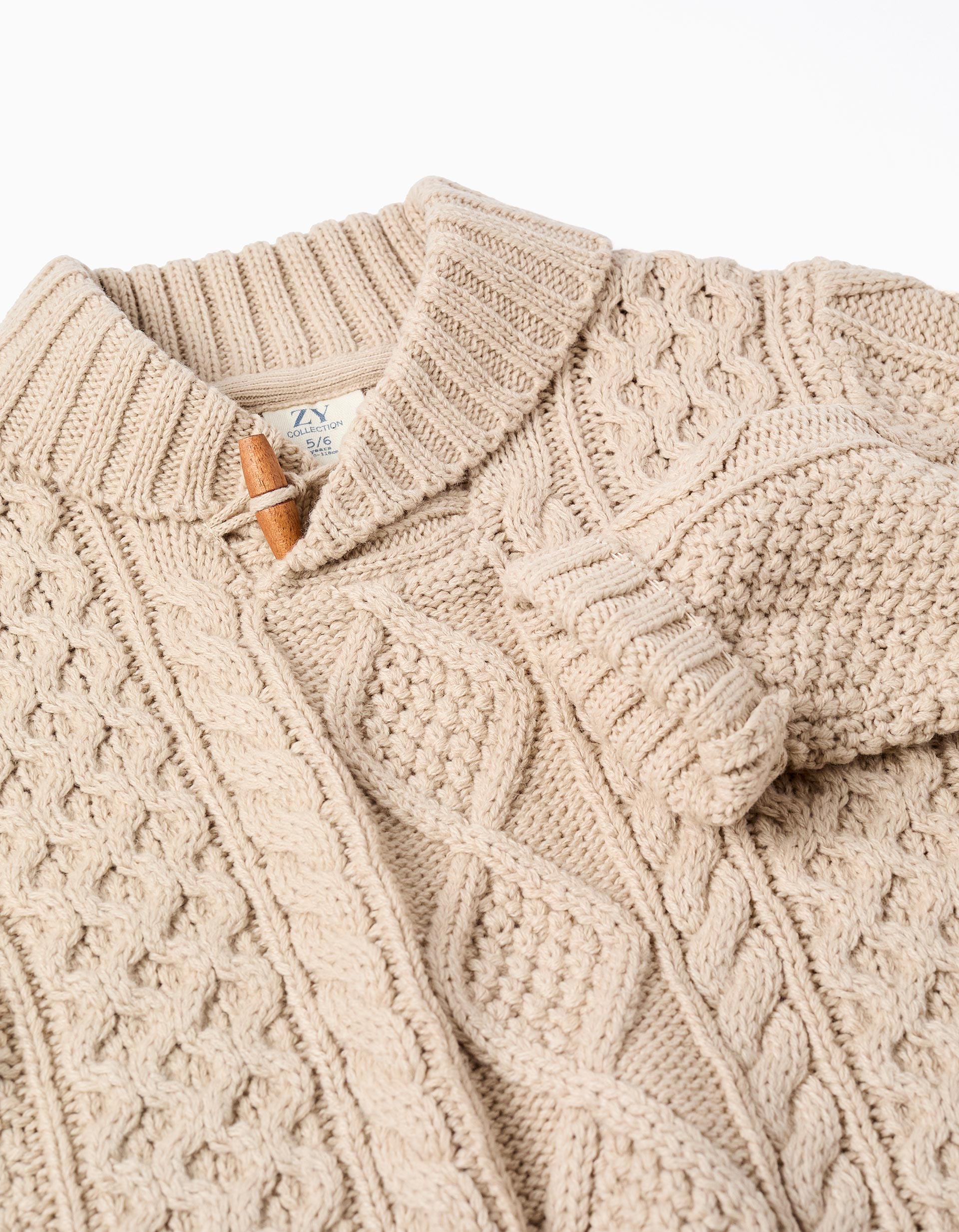 Thick cable knit jumper for boys, beige