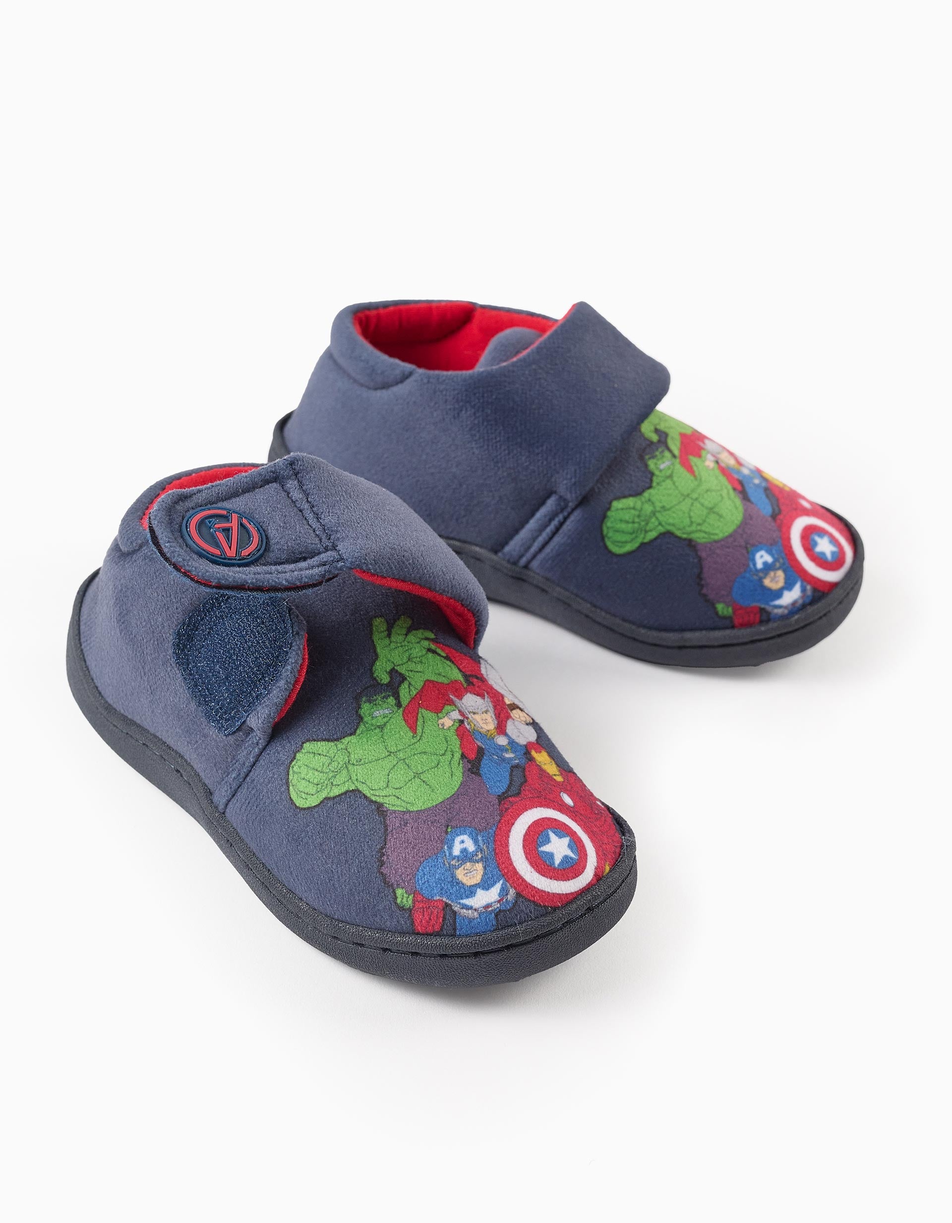 Velvet slippers with Avengers for boys, blue/red