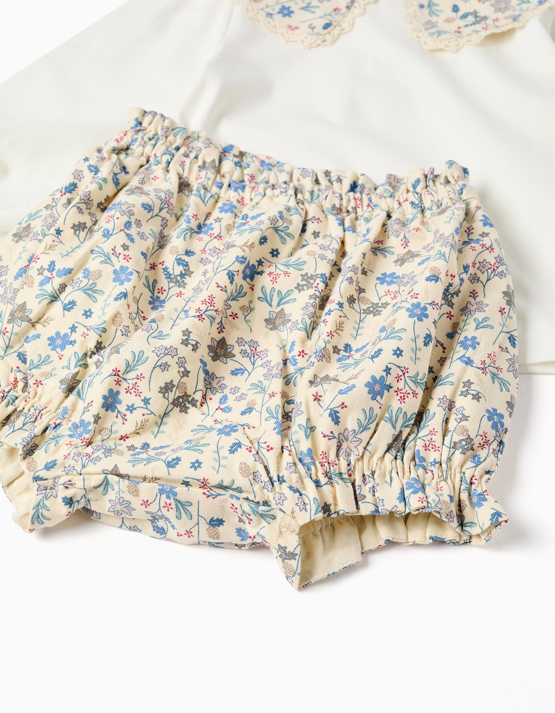 T-shirt + bloomers with floral motif B&S for baby girls, white/beige