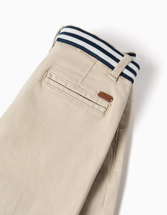 Bermudas chino de sarga con cinta a rayas para niño, beige claro