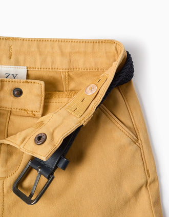 Bermudas midi de sarga con cinturón para bebé niño, amarillo oscuro