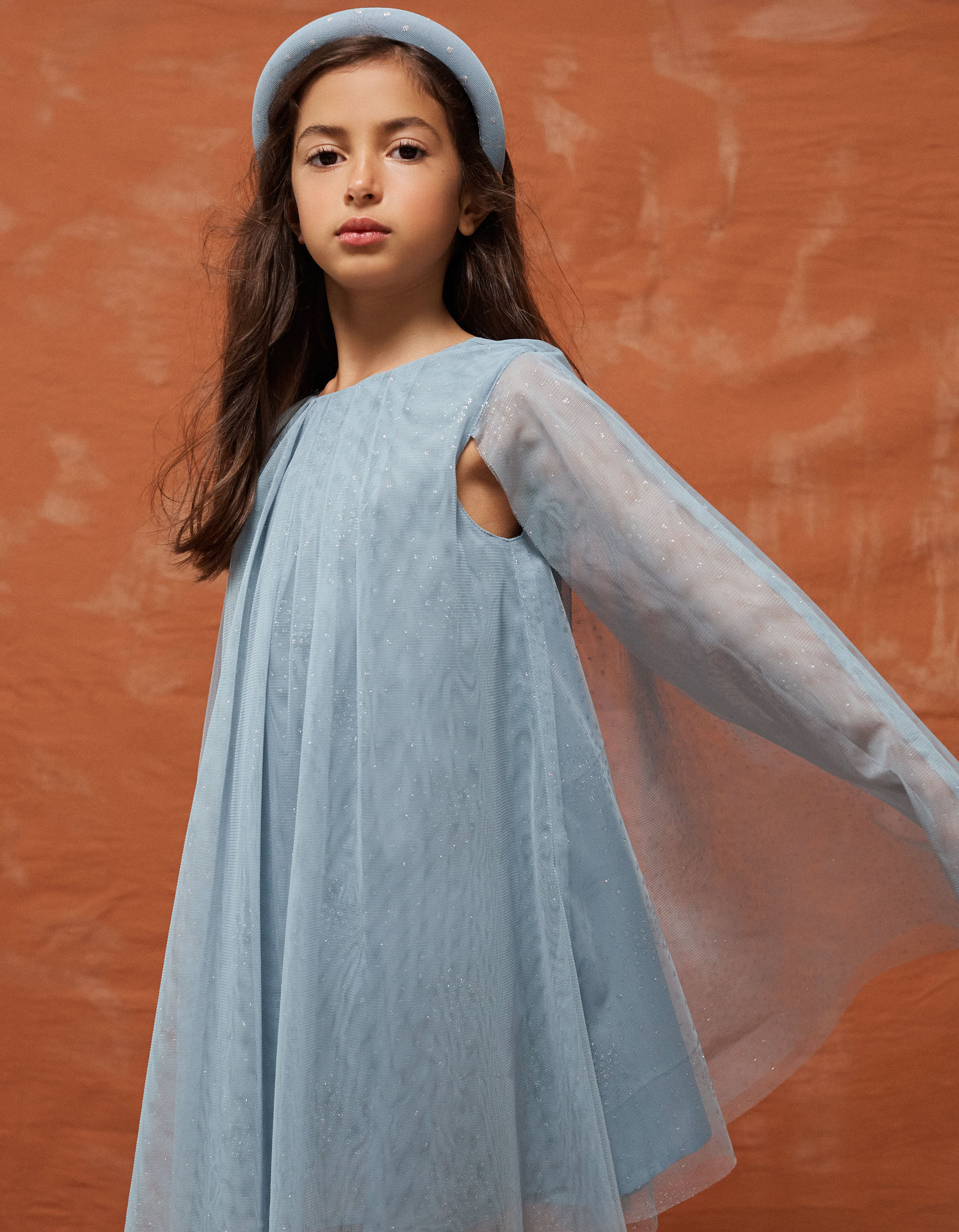 Vestido de tul sin mangas con mangas tipo capa para niña, azul