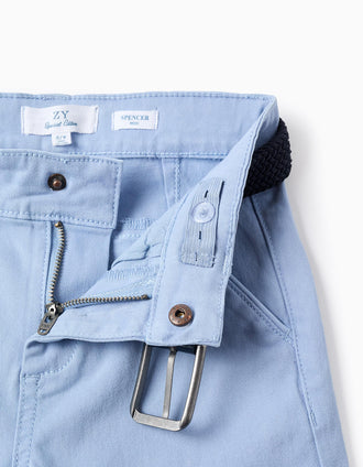 Bermudas midi de sarga con cinturón para niño, azul claro