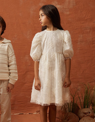 Vestido con mangas abullonadas y flores 3D para niña, blanco