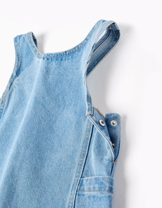 Denim pinafore dress with pockets for girls, light blue