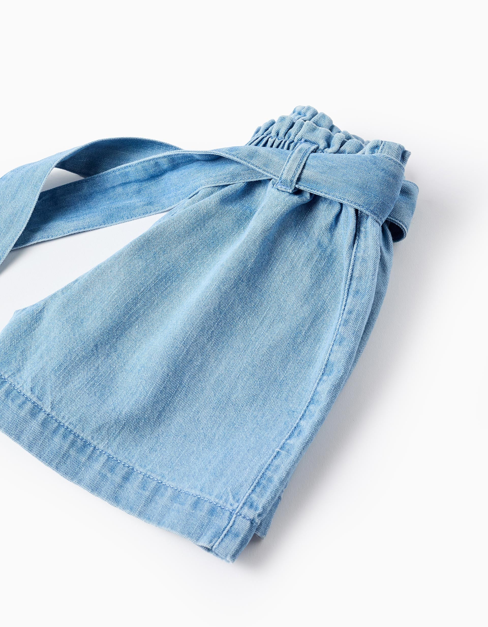 Denim shorts with paperbag waist and belt for baby girls, blue