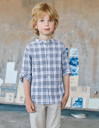 Camisa de algodão xadrez com mangas dobráveis B&S para menino, azul