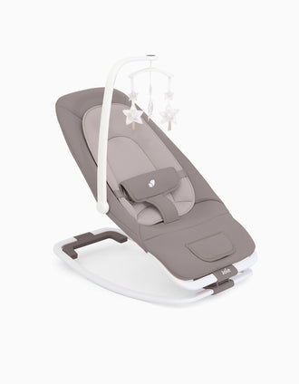 Joie Dreamer Walnut Restchair