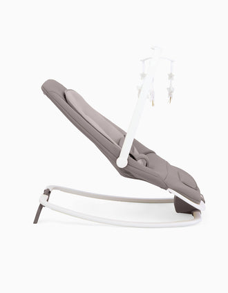 Joie Dreamer Walnut Restchair