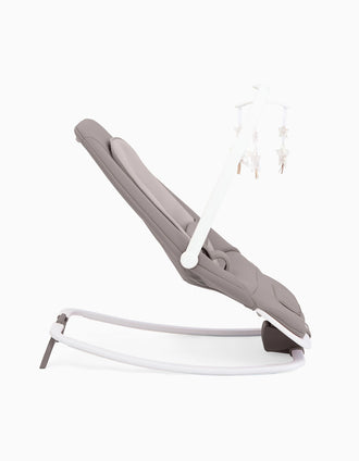 Joie Dreamer Walnut Restchair