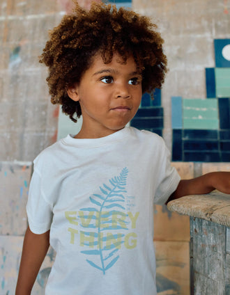 T-shirt en coton avec imprimé Everything pour garçon, blanc