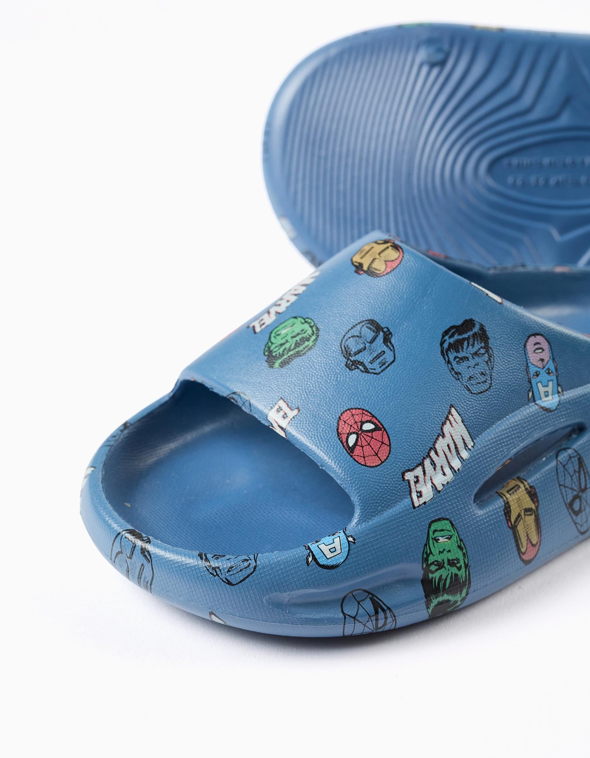 Chinelos com motivo Marvel e sola antiderrapante para menino, azul