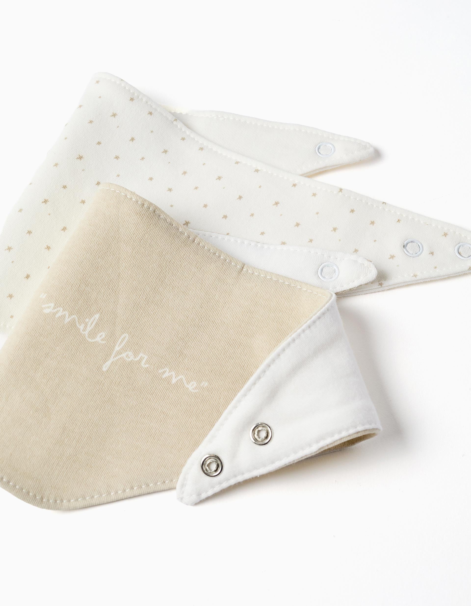 Pack of 2 Bandanas for Newborns and Babies ZY Baby, White/Beige