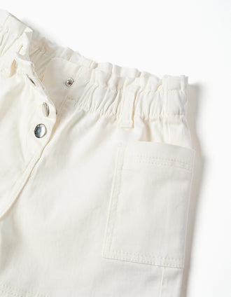 Twill shorts with cargo pockets for baby girls, white