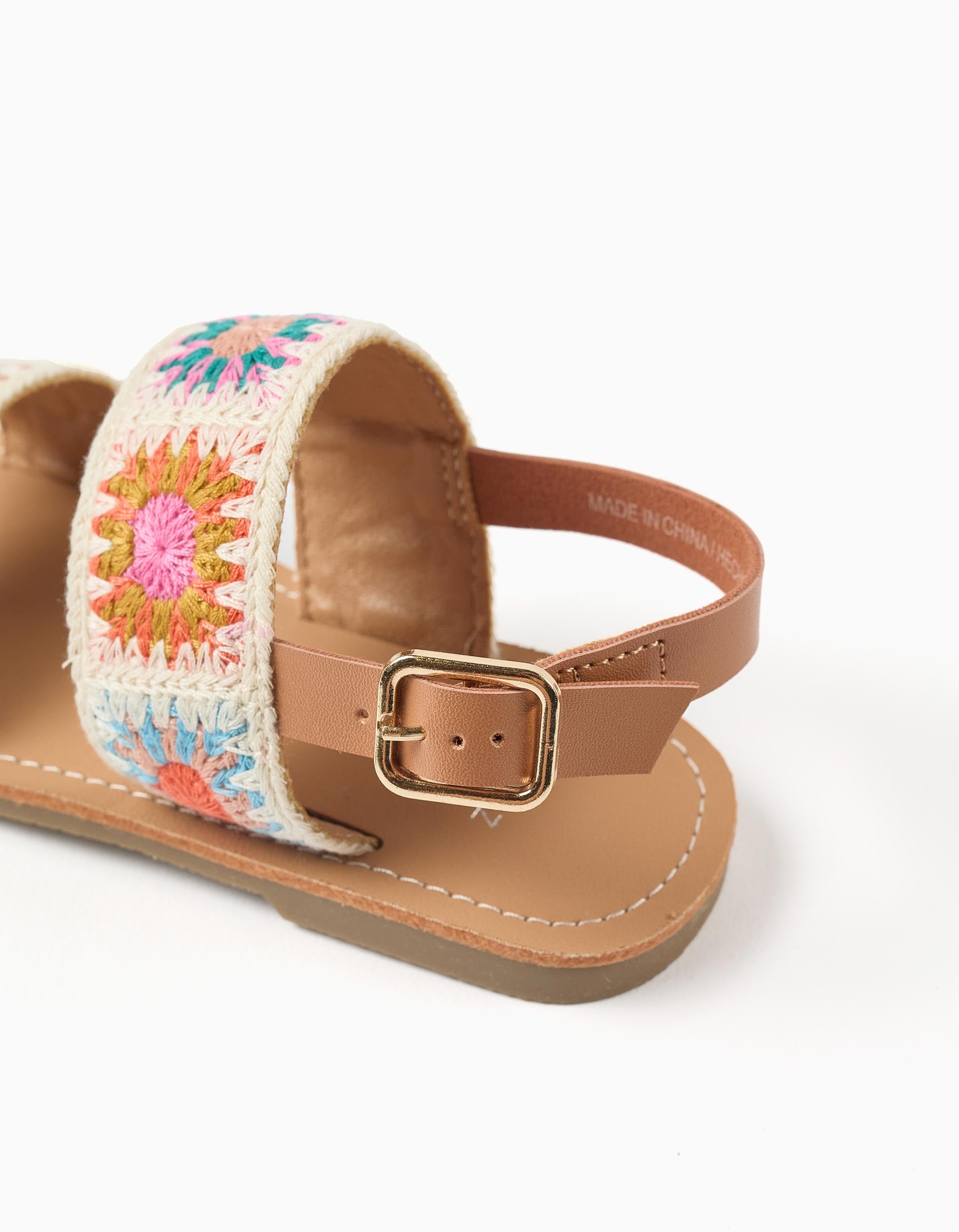 Sandals with crocheted floral pattern for girls, multicolour