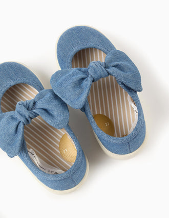 Canvas shoes with flexible sole for baby girls, blue