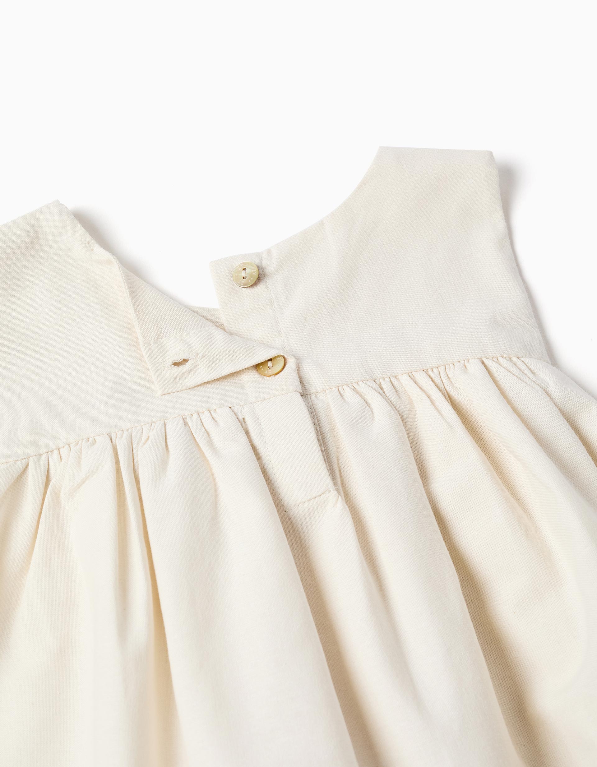 A-line sleeveless dress with embroidered flowers for baby girls, white