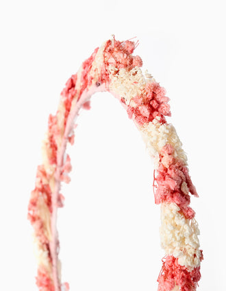 Corona con aplicación de flores y tiras para niña, rosa/blanco