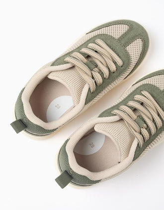 Baskets avec détails en maille et lacets pour garçon, beige/vert