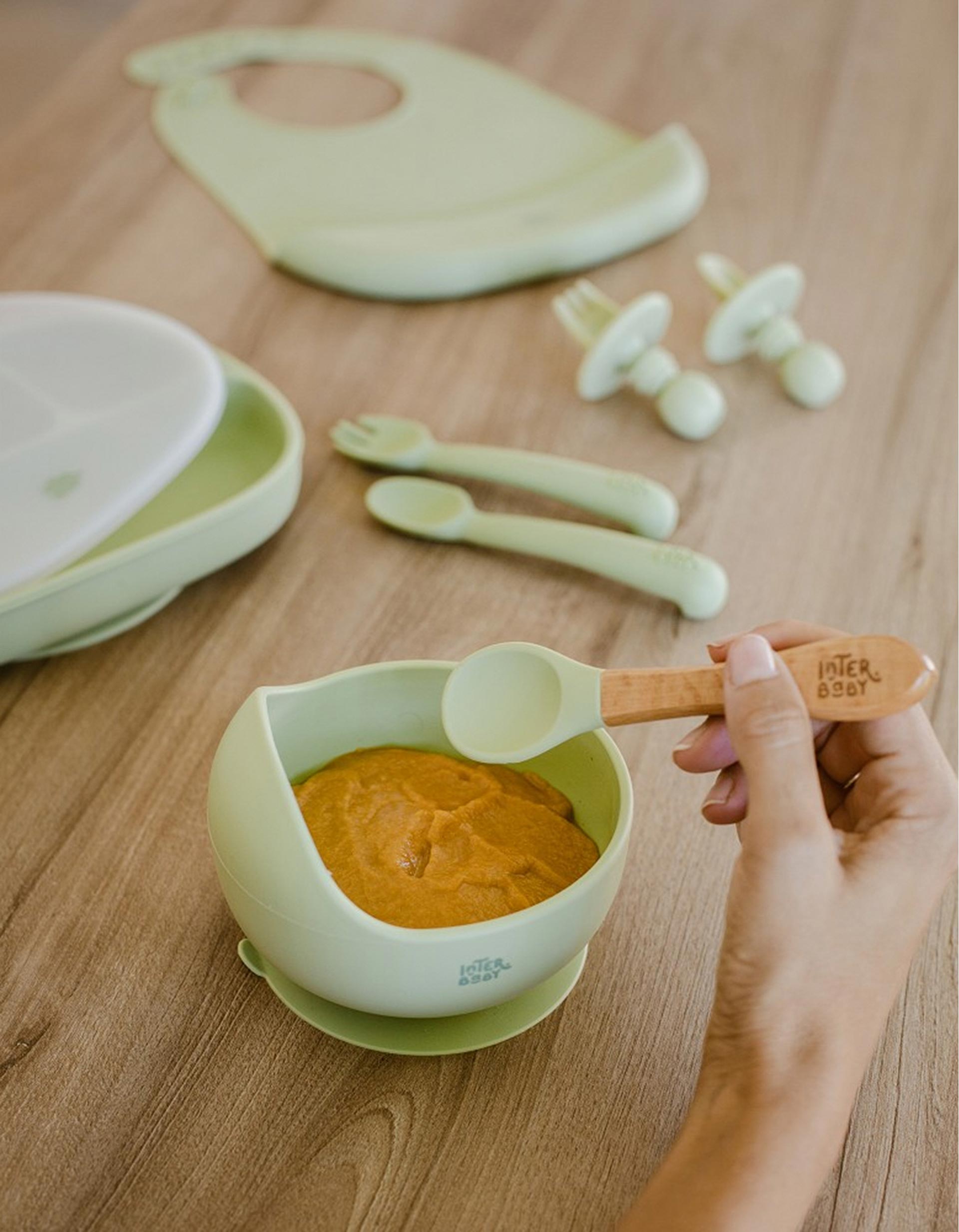 Bowl with Suction Cup + Spoon of Silicone Interbaby 4M+, Green