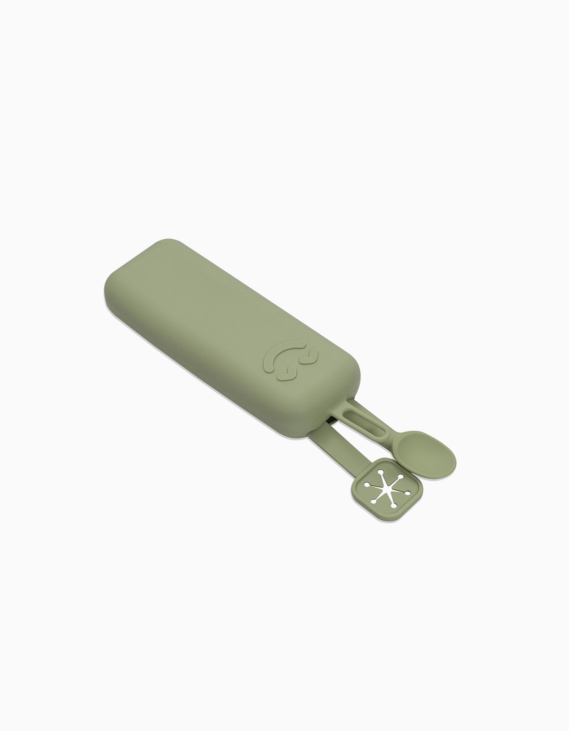 Set of Silicone Case + Spoon + Bib Holder Interbaby 6M+, Green