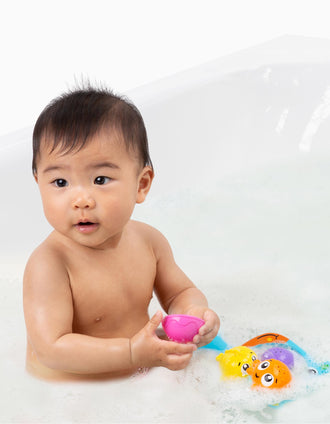 Hoop and Scoop Playgro 9M+