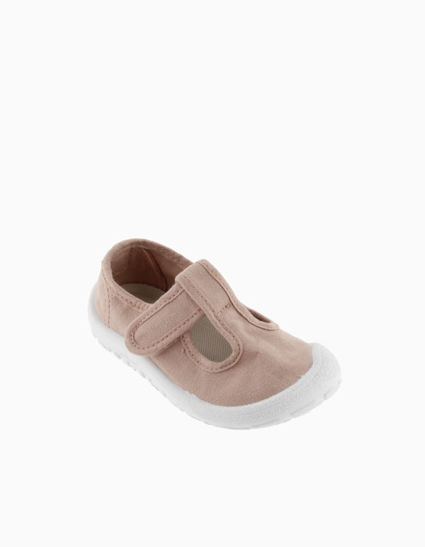 Barefoot: Como escolher calçado para os primeiros passos