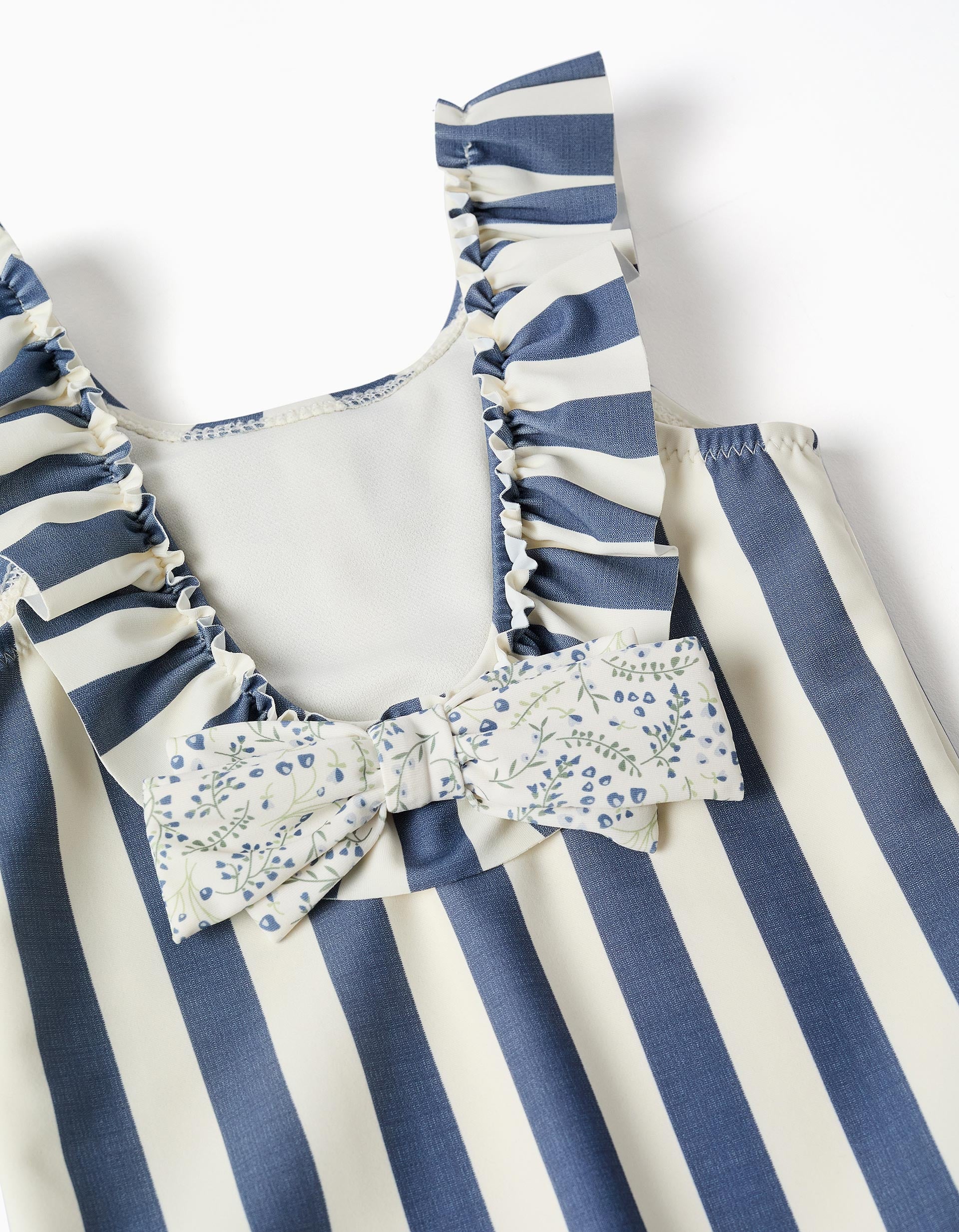 Fato de banho às riscas com folhos You&Me para bebé menina, branco/azul