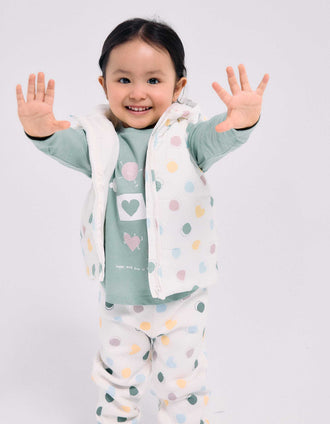 Hooded puffer vest with hearts and dots pattern for baby girls, white