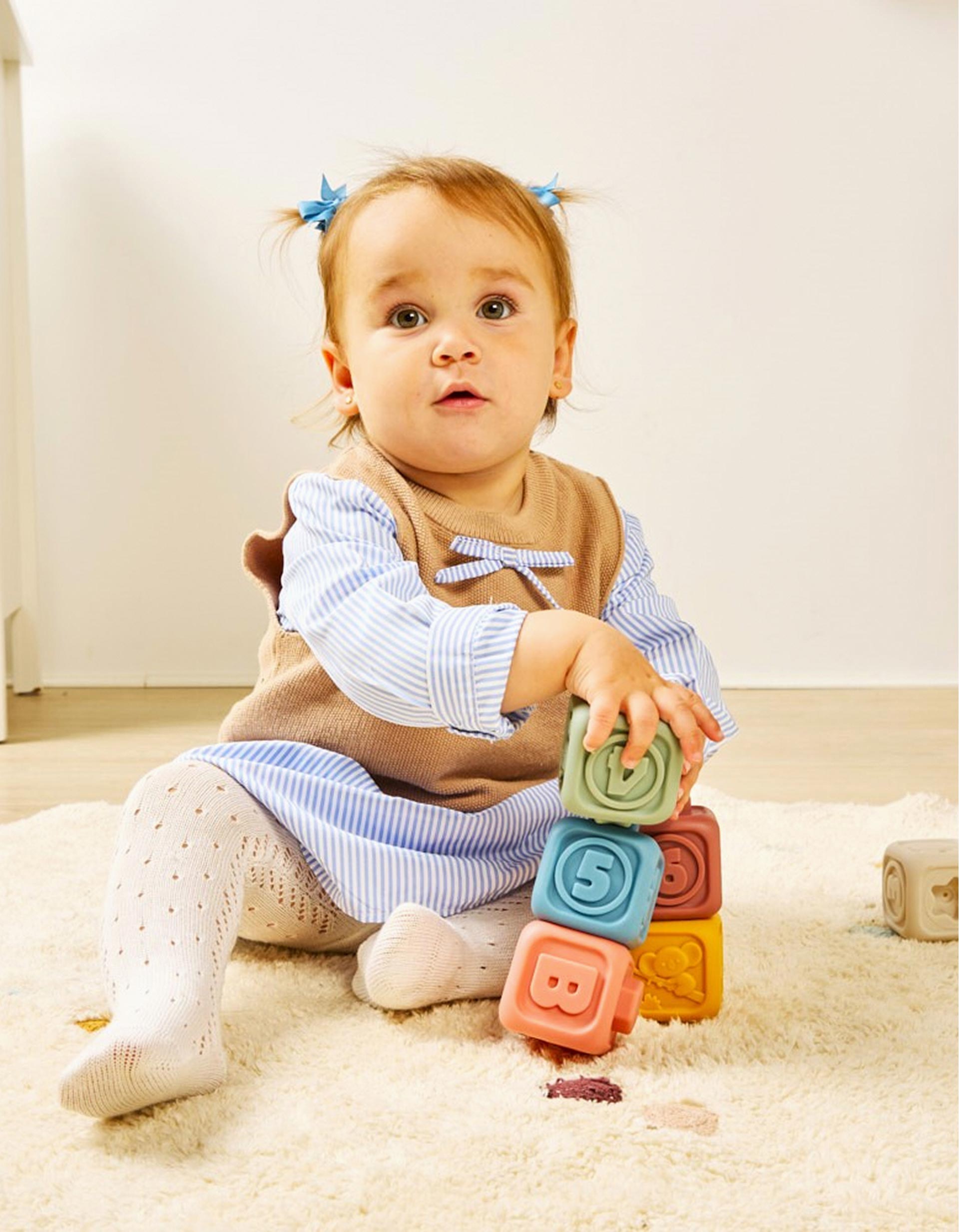 Soft Activity Cubes by Miniland 6M+