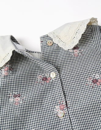 Cotton gingham dress with floral print for newborn girls, white/navy blue